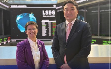 ЛОНДОНГИЙН ХӨРӨНГИЙН БИРЖТЭЙ ХАМТРАН АЖИЛЛАХААР ТОХИРОВ