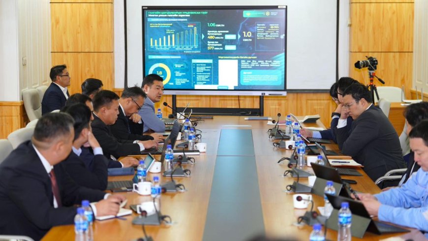 ГАН ҮЙЛДВЭРЛЭЛИЙН ЦОГЦОЛБОРЫН ТӨСЛИЙН ОУ-ЫН НЭЭЛТТЭЙ ТЕНДЕР ЗАРЛАХ БЭЛТГЭЛ АЖИЛ ХАНГАГДАЖ ДУУСЛАА