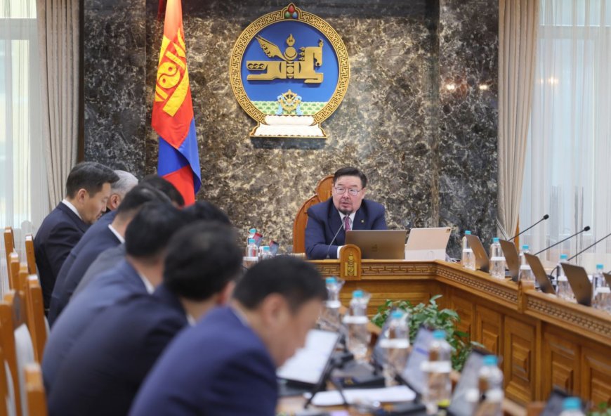 Нийгмийн сүлжээнд 16 насанд хүрээгүй хүүхдийг бүртгэхийг хуулиар хязгаарлана