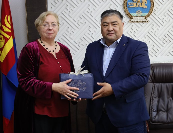 ЕВРОПЫН ӨДӨРЛӨГ ОРОН НУТАГТ АНХ УДАА ДАРХАН-УУЛ АЙМАГТ ЗОХИОН БАЙГУУЛАГДАНА